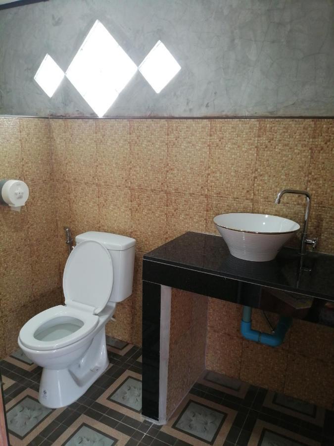 Yotin Guest House Trat Exterior photo