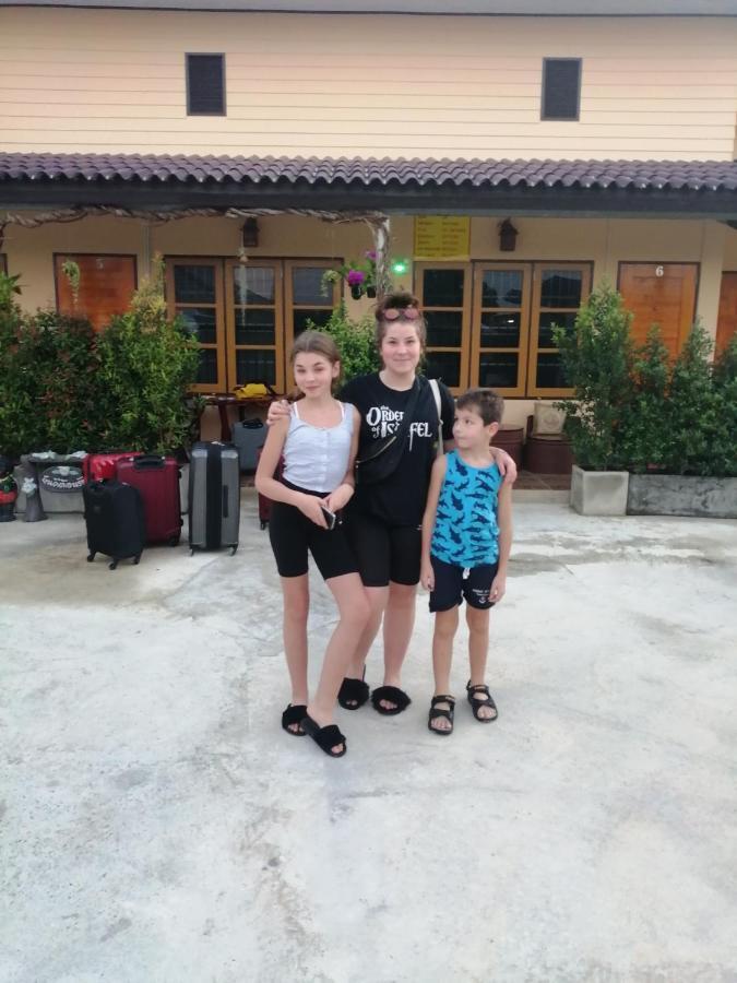 Yotin Guest House Trat Exterior photo